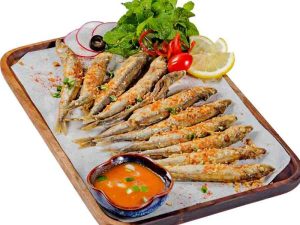 Cá trứng chiên giòn