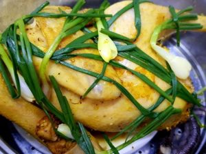 Gà ta hấp hành gừng