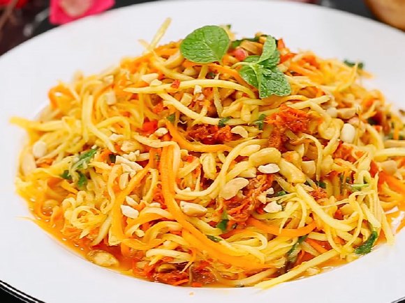 Gỏi xoài kiểu thái