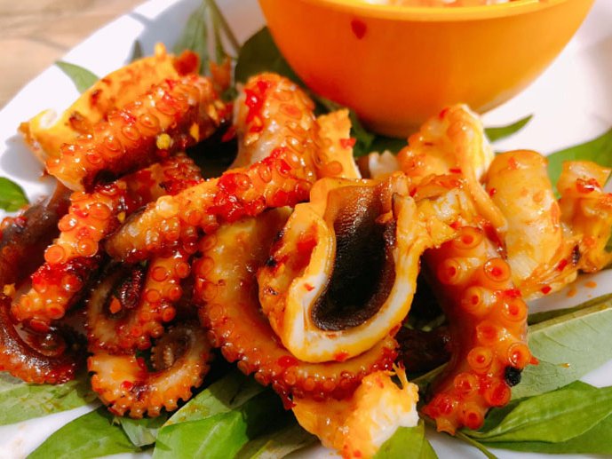 Tuộc nướng muối ớt